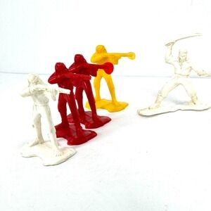 Vintage Plastic Pirate Toy Figures Lot of 12 Red Yellow White
